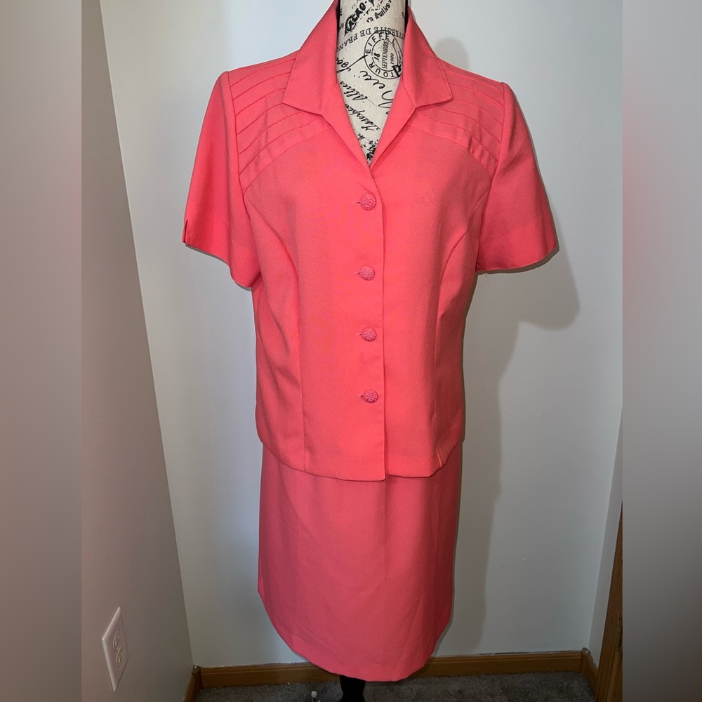 Elizabeth Williams Vintage Coral Skirt Suit Set/Size 14P